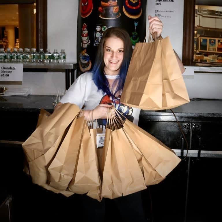 Custom Cakes By Kristy