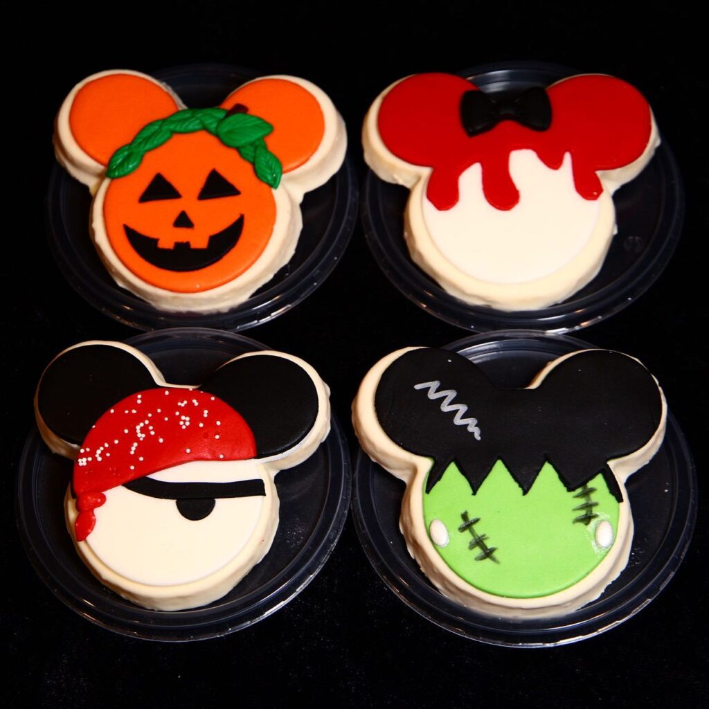 Custom Cakes By Kristy