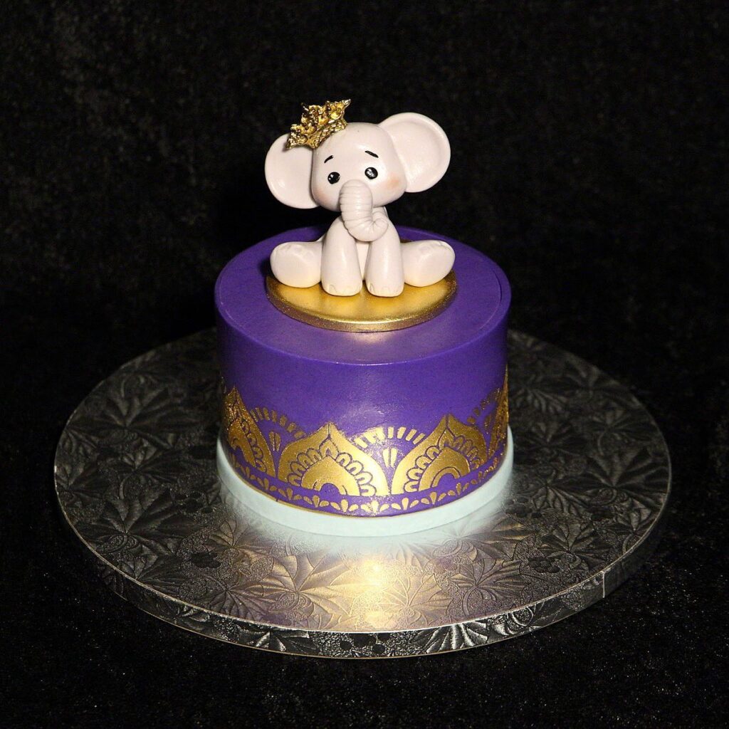 Custom Cakes By Kristy