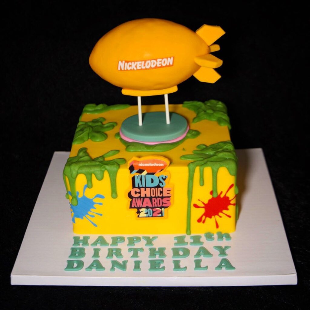 Custom Cakes By Kristy