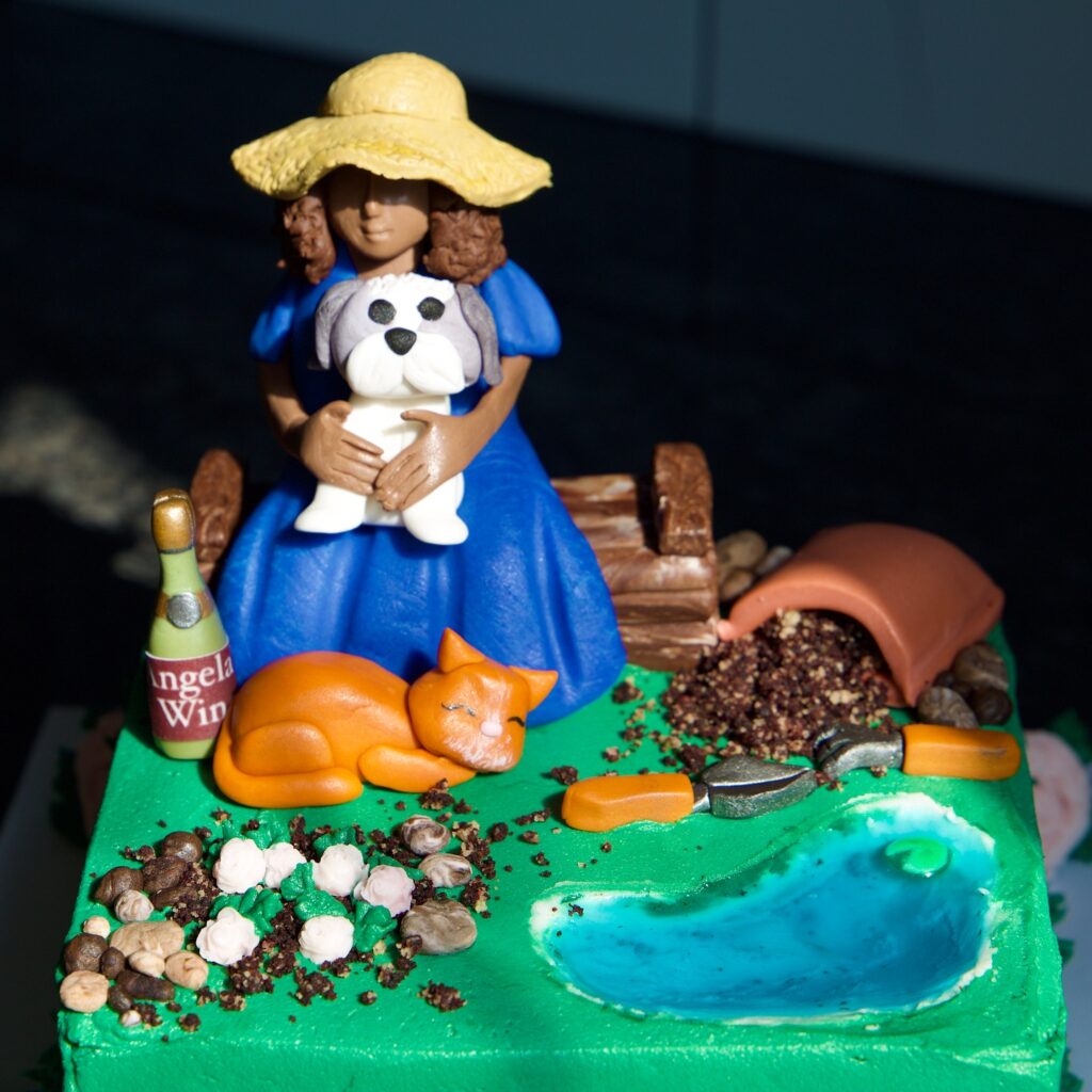 Custom Cakes By Kristy