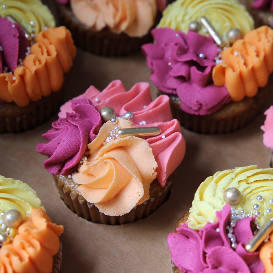 Custom Cakes By Kristy