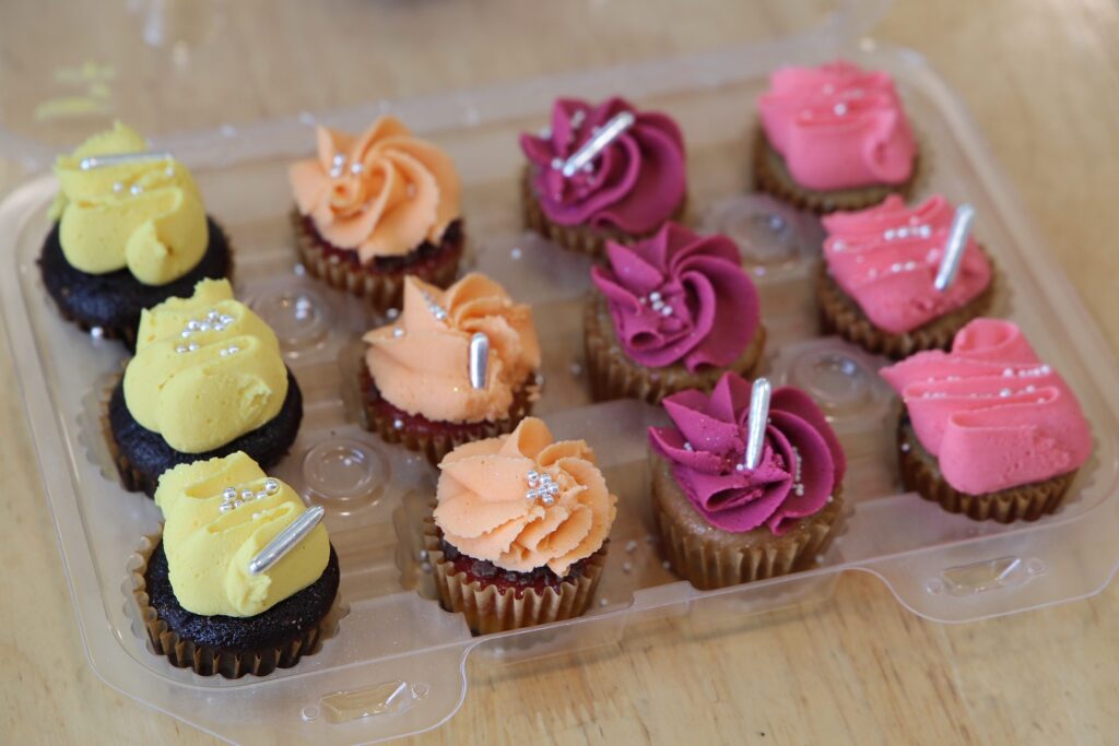 Custom Cakes By Kristy