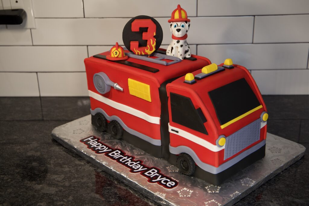 Custom Cakes By Kristy